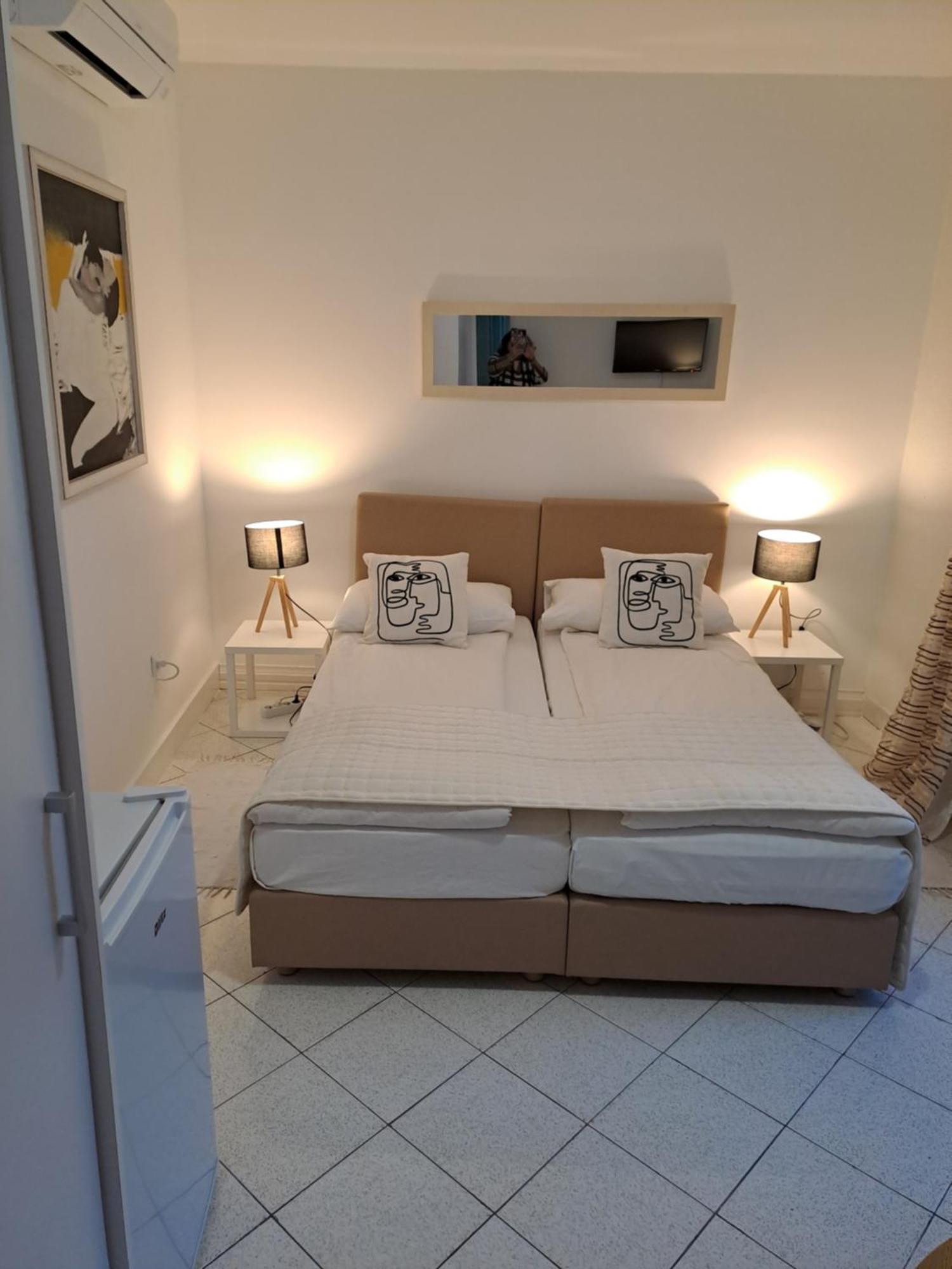 Accommodation Zara Вуковар Екстер'єр фото