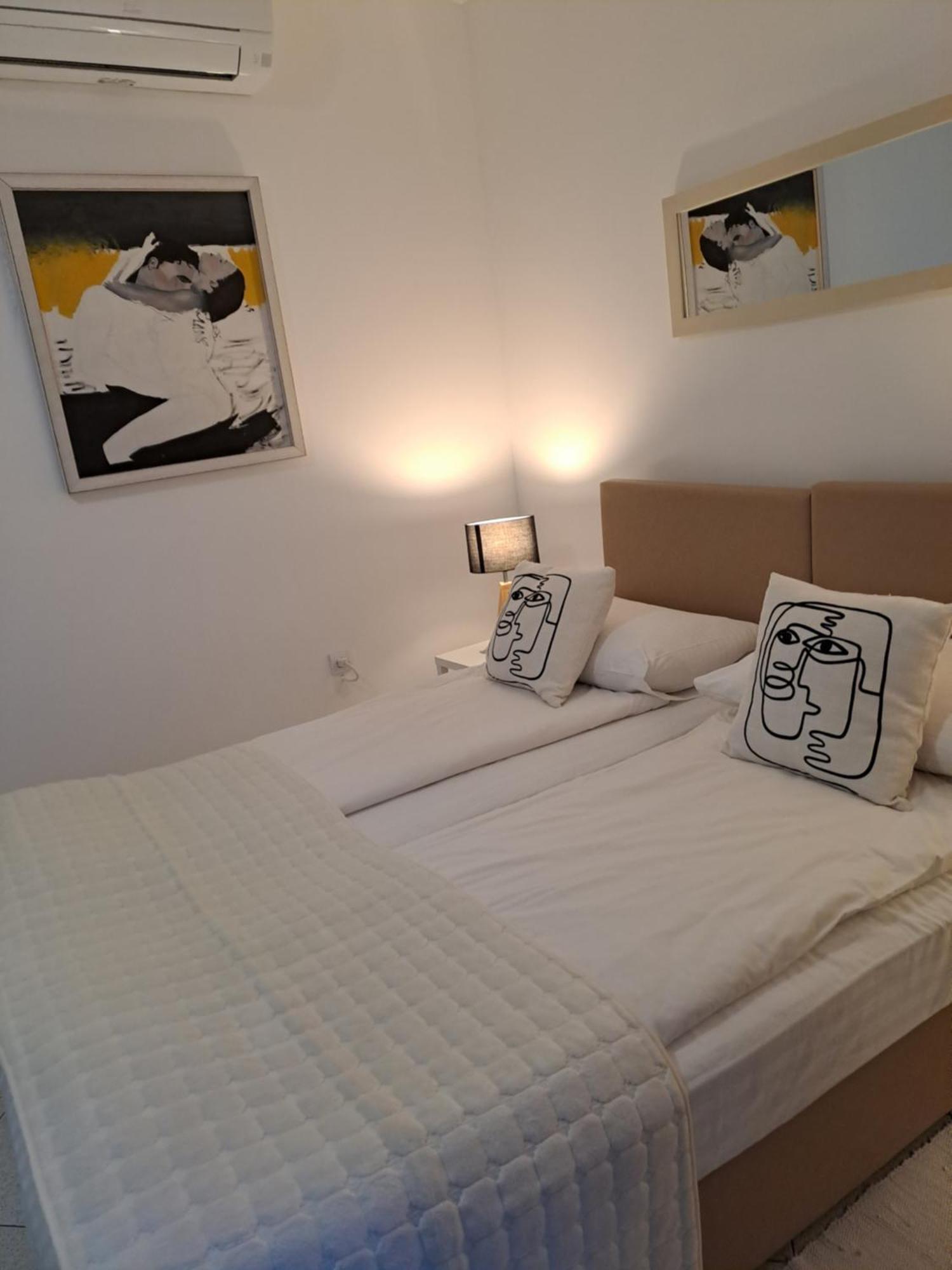 Accommodation Zara Вуковар Екстер'єр фото